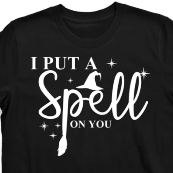 I Put A Spell On You T-Shirt - Picture 1 of 1